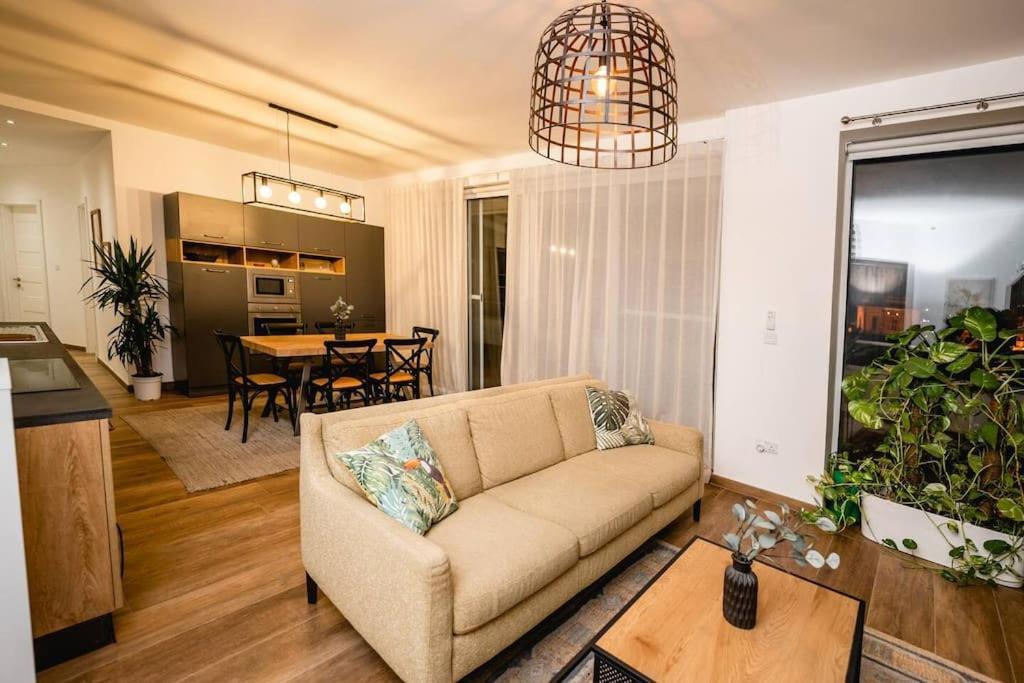 Luxurious & Stylish Penthouse With Private Pool Msida Exterior foto
