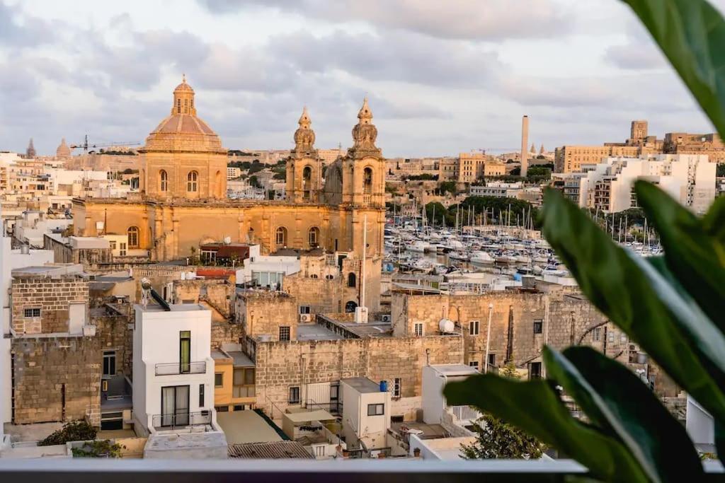 Luxurious & Stylish Penthouse With Private Pool Msida Exterior foto